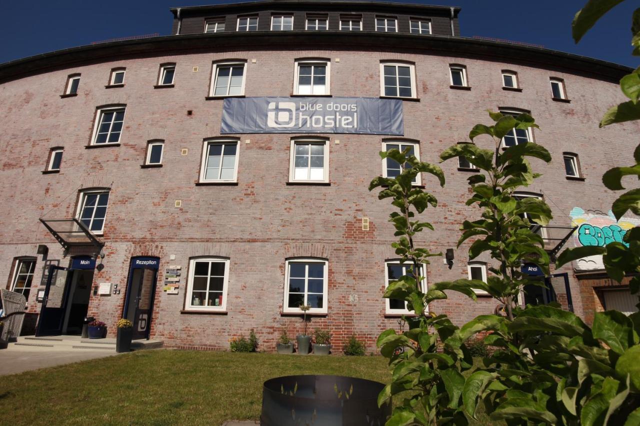 Blue Doors Hostel Ktv Rostock Exterior foto
