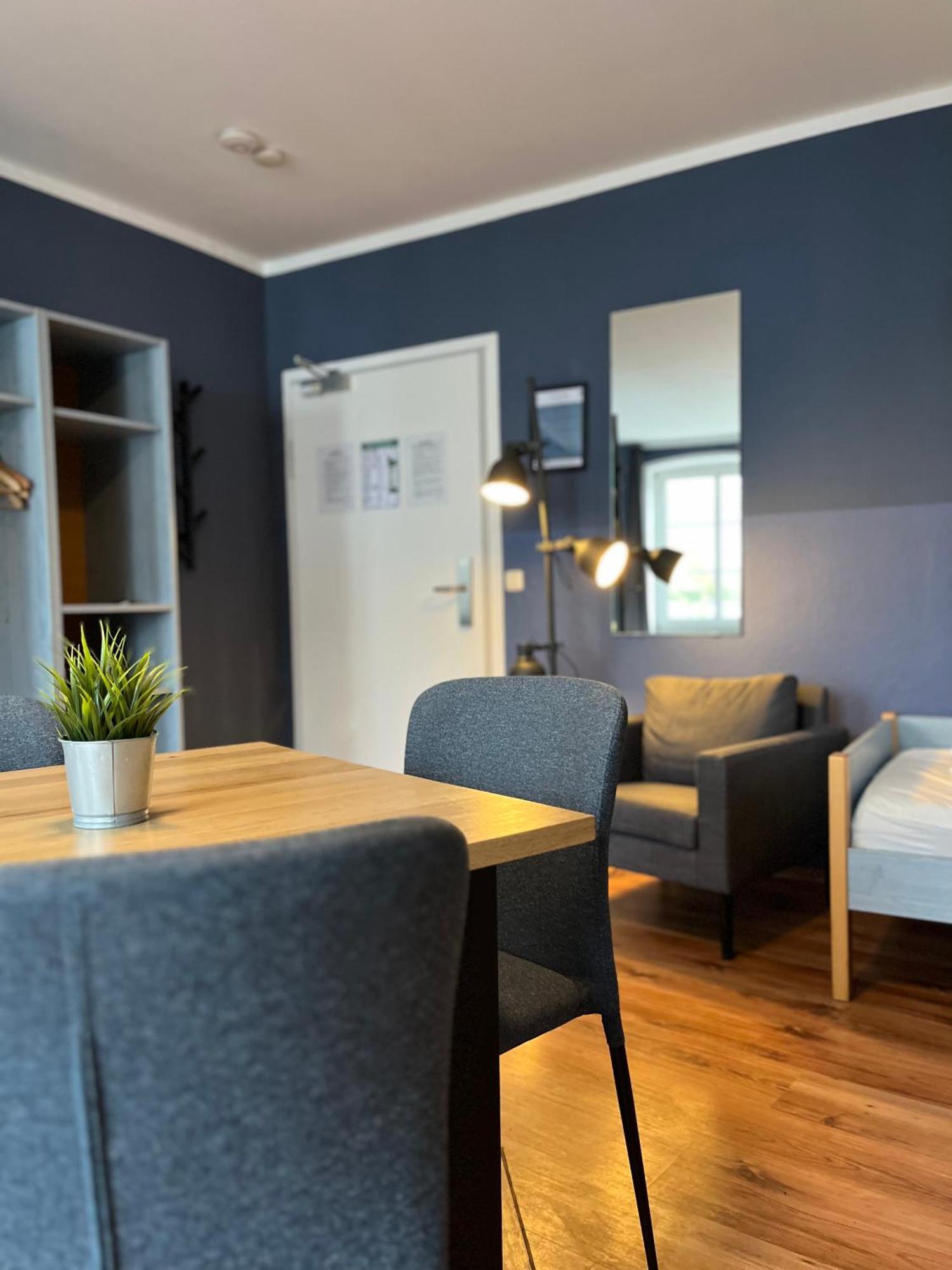 Blue Doors Hostel Ktv Rostock Exterior foto