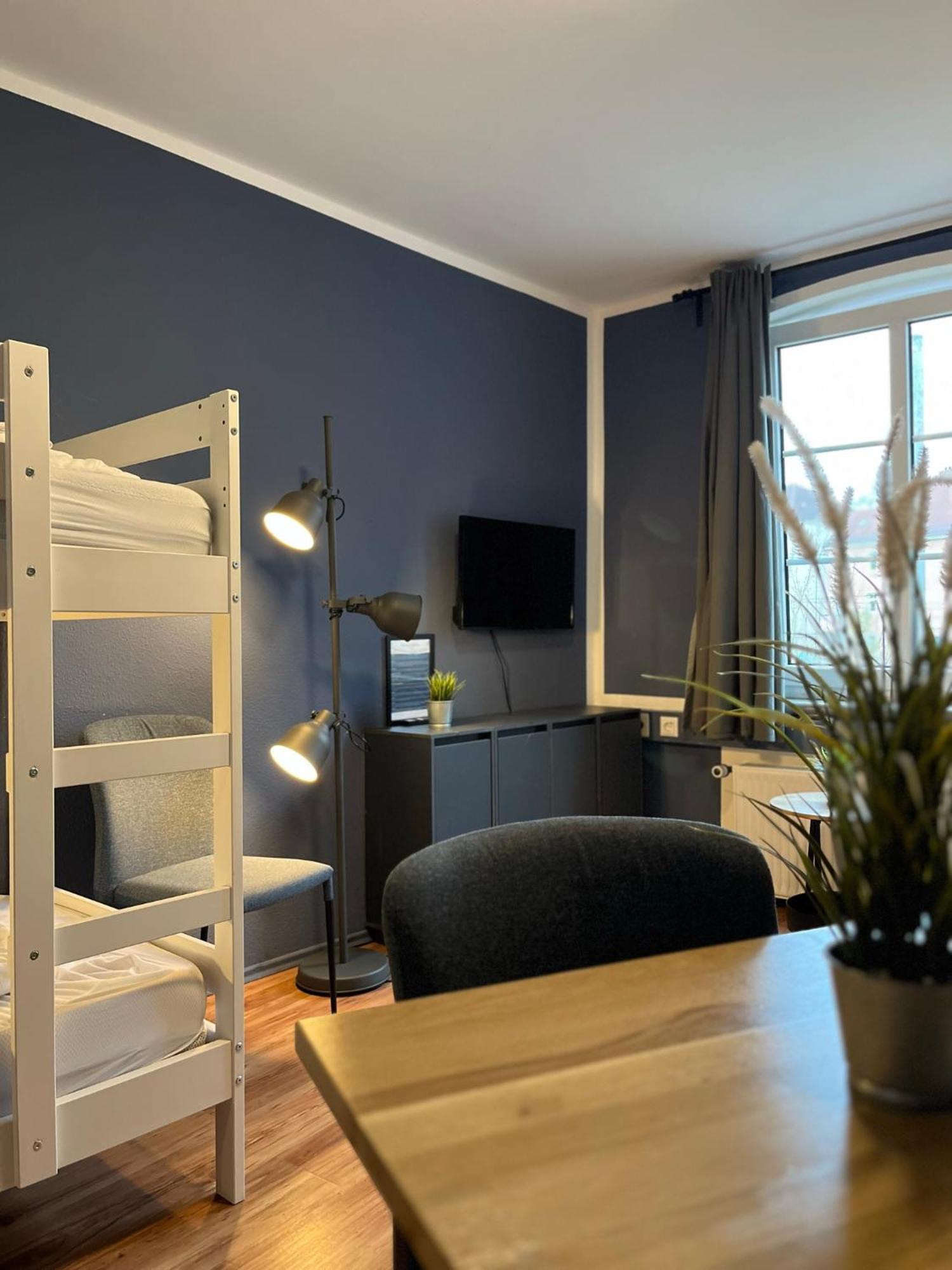Blue Doors Hostel Ktv Rostock Exterior foto